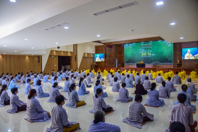 The 17th Dharma Talk Program: Confidences in the life of cultivation.